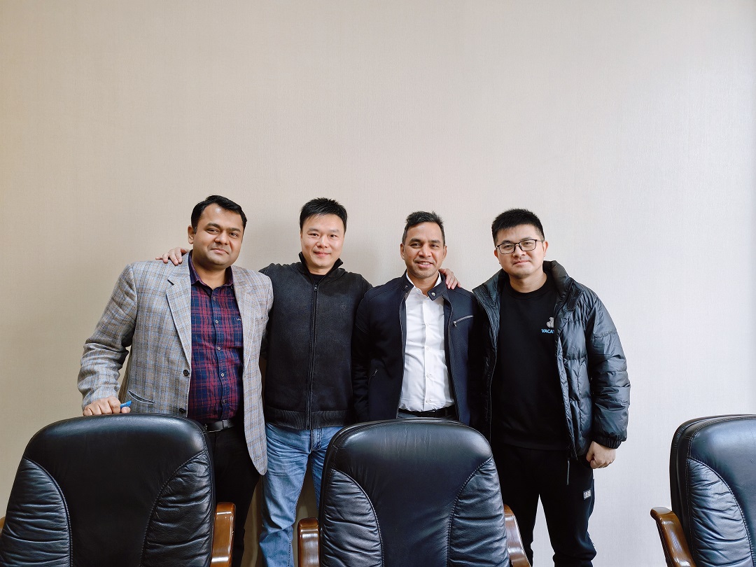 Vertex received the visitors from Indian customers EIL