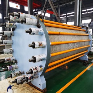 Water electrolyzer, H2 generator for car